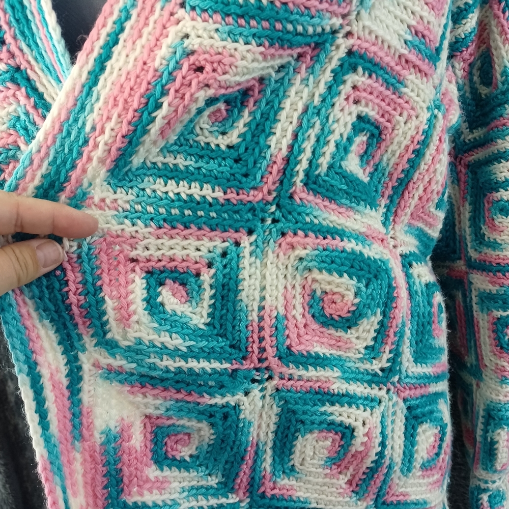 Granny Square Open Cardigan - Picture 5 of 6